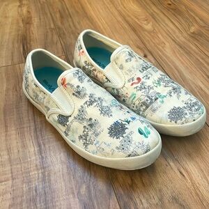 SeaVees Baja Slip on “Peter Rabbit” sneakers size kids 6Y